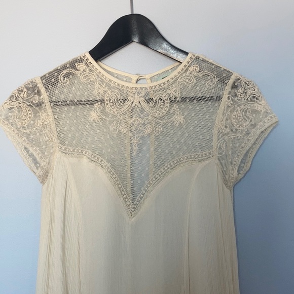 Urban Outfitters off-white mini open-back dress - Picture 5 of 16